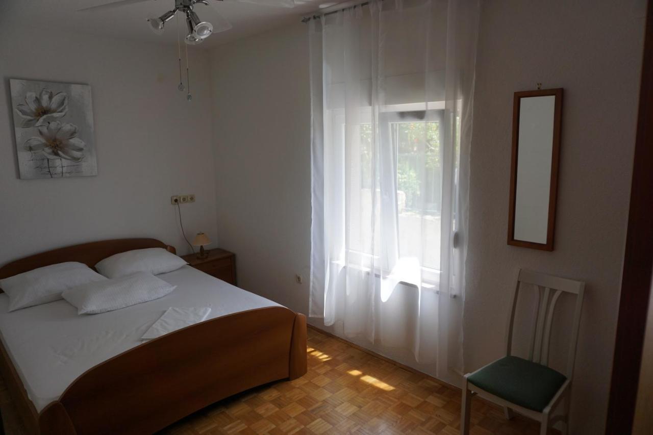 Duće Spacious Comfort Apartment מראה חיצוני תמונה