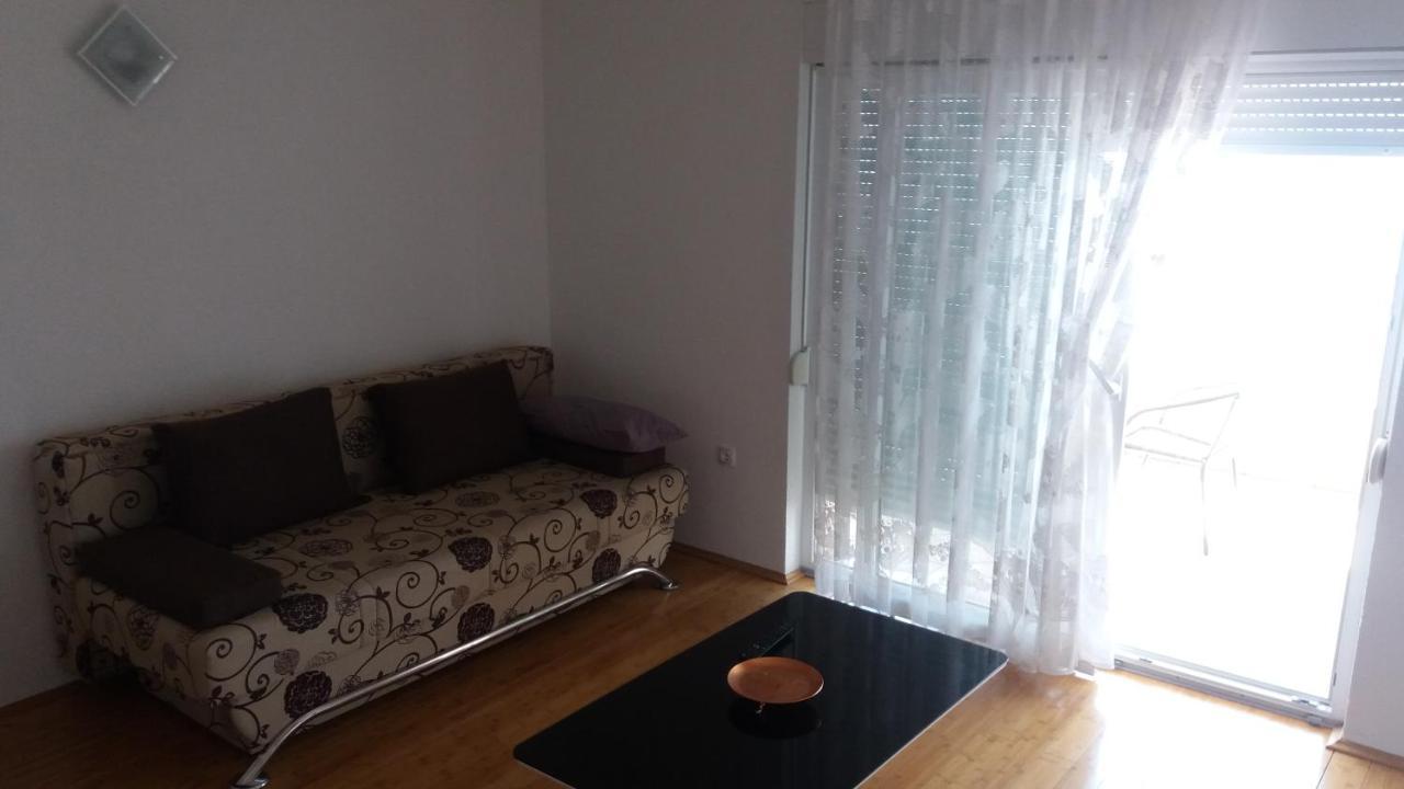 Duće Spacious Comfort Apartment מראה חיצוני תמונה