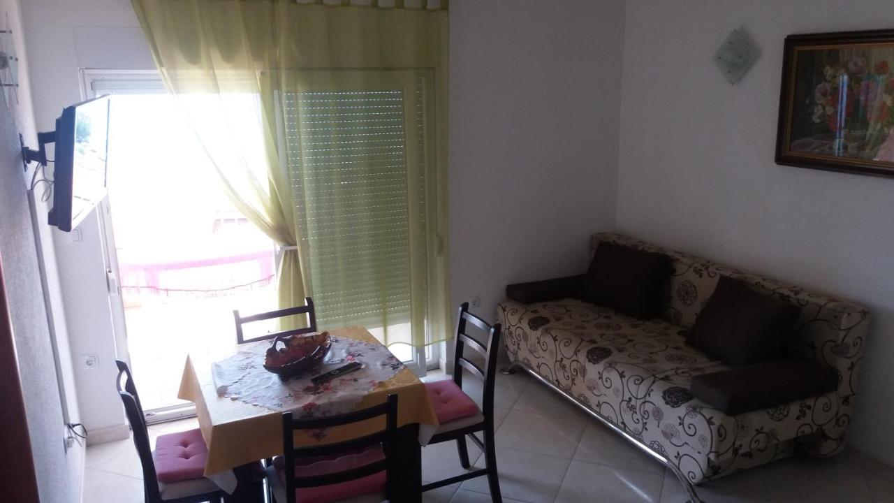 Duće Spacious Comfort Apartment מראה חיצוני תמונה